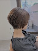 “大人かわいい”丸みショート
