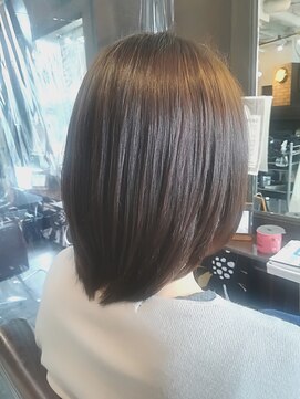 ダッチェス(DUCHESS) 【DUCHESS】お手入れ楽々♪レイヤーボブ