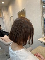 大人可愛い20代30代40代小顔丸み前下がりショートボブ