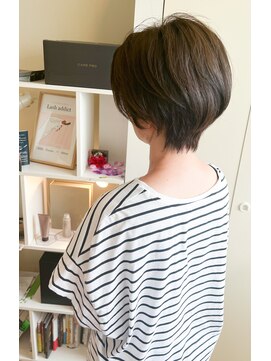 ビフィーノ イーリス 川西店(bifino iris) 30代40代50代◎大人ナチュラルレイヤーショートボブ 川西能勢口