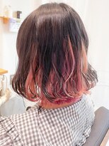 タイズ(ties)&nbsp;20代30代伸ばしかけインナーカラーピンクベージュ外ハネ無造作