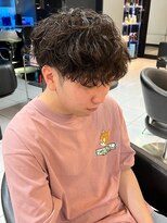 アイズ 海老名(AIZU)&nbsp;シャドウパーマ メンズパーマ メンズカッマッシュ 眉毛