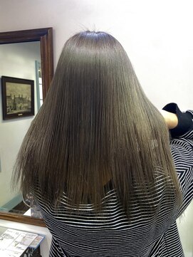 ダスティ 塩尻店(Dasty) 艶々ストレート