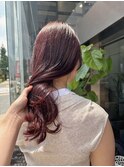 ワンカラーで彩度高めred