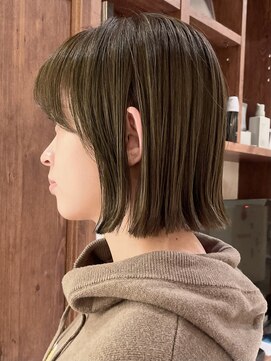 ビュートリアム265(BEAUTRIUM 265) ★切りっぱなしボブ/外ハネボブ/オリーブベージュ/前髪/銀座20代