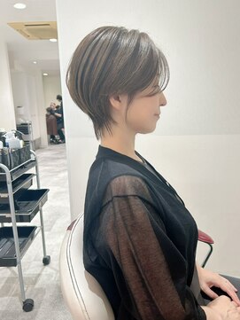 アース 栄店(HAIR&MAKE EARTH) earthショートレイヤーボブミルクティー丸みショートボブ