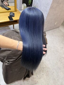 ネイビーブルー