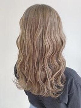 ゲーム 渋谷店(GAME) ベージュ/ダブルカラー/ケアブリーチ/髪質改善/原宿