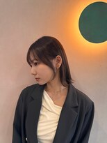 コロレ(COLORE) 透明感ブラウン×外ハネ切りっぱなしボブ