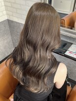 ルノン フィージュ(LUNON fieju)&nbsp;黒髪クラゲヘアーオリーブグレー小顔ココアベージュ