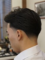 ザ チョップ ショップ ハラジュク(THE CHOP SHOP HARAJUKU)&nbsp;原宿渋谷理容室テーパーフェードカットメンズセンターパート