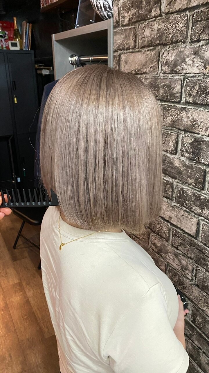 全体ブリーチカラー：L129454307｜ヘアビューティースタジオ