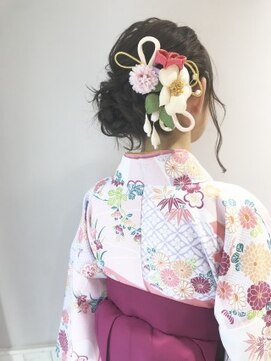 ネオリーブ クーロ(Neolive curro) 東神奈川で卒業式袴着付け♪お客様フォト♪