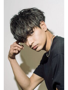 ゴールドシブヤ(GOALD SHIBUYA) vマッシュブラック