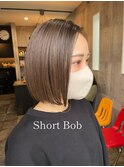 ショートボブ&くすみブラウン