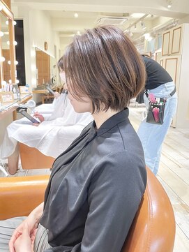 ネオリーブ クタ 町田店(Neolive kuta) 大人かわいいショート【ショート、髪質改善230514】