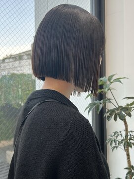 ロンド 表参道店(Lond) ボブ 切りっぱなしボブ タッセルボブ 韓国 外ハネボブ 表参道