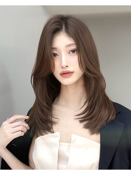 ヴェイン 渋谷(vain) ナチュラルカール艶感イメチェン前髪レイヤーカット