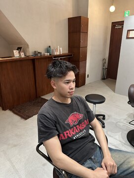 ミオ リベル(Mio'' LIBER) 短髪フェード