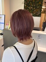 パシフィックダズールバトン(Pacific Dazzle baton) 切りっぱなしボブ×ピンクベージュ