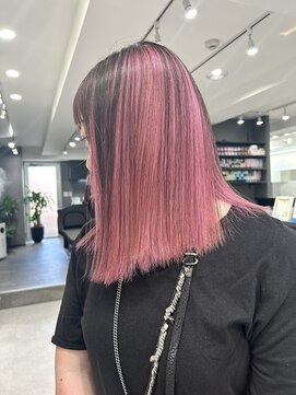 いろあそび 八王子 ブラック×ピンク