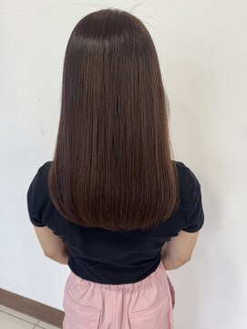 クララ ジョウシン(CLALA Joshin) ミディアムヘア