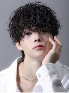 アストラ(ASTRA) MEN’S HAIR/波巻きツイストスパイラル/リバースセンターパート