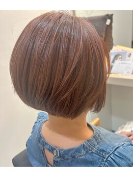 アリアツイン バイ エクラート 池袋西口店(ARiA TWiN by ECLART) 艶髪ショート【エイジング毛髪質改善ピンクベージュ】