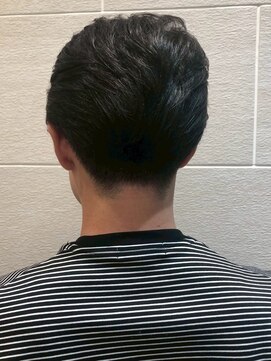 スカイ ビューレックス 丸の内店 刈り上げショート<理容室>[MEN'S/眉毛/シェービング/丸の内]