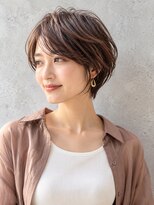 サニー(Sunny) ショートレイヤー×ひし形ショート×ピンクブラウン