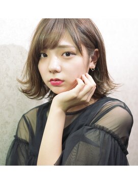 アッシュヘアー アンニュイボブ