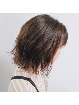 ジェナ(Jena) ラインボブ×エアリーオレンジ