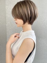 ロンドブルーム 天神大名店(Lond Bloom) シンプルに綺麗な大人ショートボブ