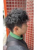 刈り上げセンターパートフェザーパーマサーフカールs