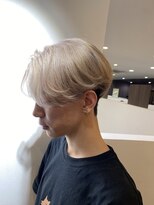 グランドール リュクス(Grandoll Luxe)&nbsp;ホワイトカラー×カット