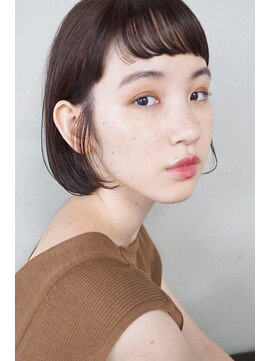 コス(kos) 大人可愛い/レイヤーロング/グレーベージュ/前髪パーマ/二子玉川