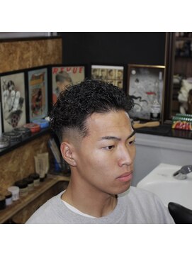 グラウンドタイガー(GROUNDTIGER) 極道パーマ