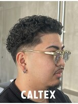 カルテックス(CALTEX)&nbsp;オールバックパーマスタイル