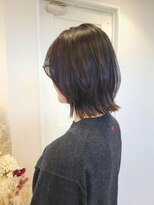 リン(Lin)&nbsp;レイヤーボブ・シークレットハイライト