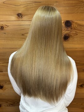 グラフィティ(Graffiti) blond milk tea