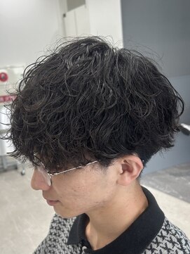 グロップ 町田(GLOP) 大人っぽさを引き出す波巻きパーマ
