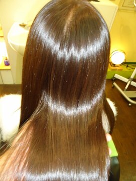 エムスリーディーミュゼステージ(M3D) ピコカラー＆トリートメント＆カット