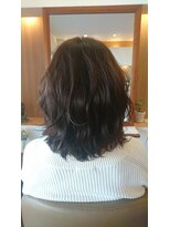 カームヘアー(Calm hair) 外ハネ波巻き