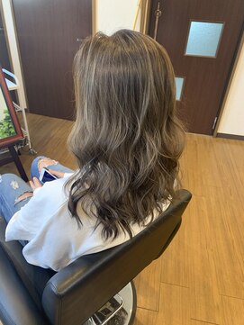 アチェロ 栗橋(acero) グレージュハイライト♪