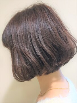 アズールサン 草加西口店(azule-sun) 30代40代大人かわいいヘア　ショートボブ シアベージュ[草加駅]