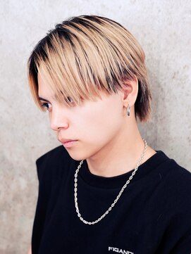 アルファ 新宿(alpha) サーフカール/ 刈り上げセンターパート/ブルーブラック[新宿駅]