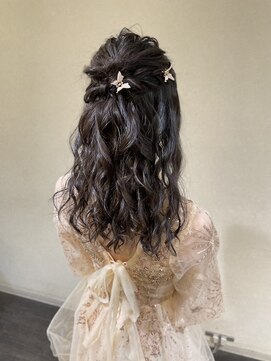 スーパーカットトリイマエショップ(SUPER CUT TORIIMAE SHOP) ハーフアップ