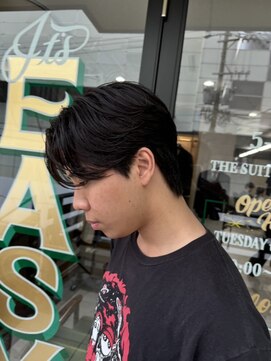 ザスーツブラザーズ(THE SUITS BROTHERS) MEN’S HAIRウルフカルマパーマベリーショートイージーパーマ