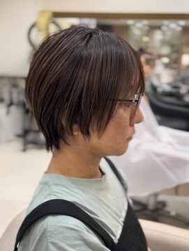 ミングル(MINGLE) ヘルシースタイル大人ショート30代40代50代ブルーグレージュ