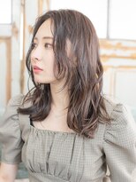 アマリス(Amaris)&nbsp;顔まわりレイヤースタイル20代/30代/40代/庭瀬